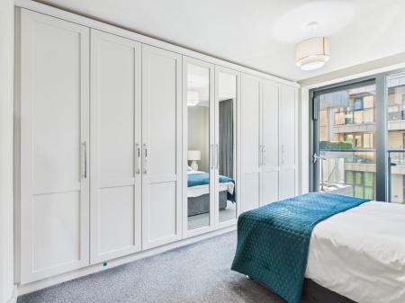 2 bedroom Apartment to let in 62 Knocknagoney Road, Belfast, BT4