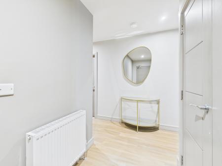2 bedroom Apartment to let in 62 Knocknagoney Road, Belfast, BT4