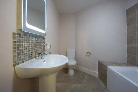 2 bedroom Flat to let in 56 Rossmore Drive, Belfast, BT7