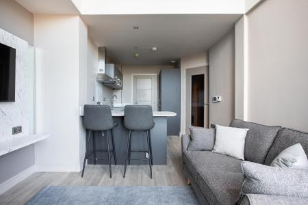 2 bedroom Flat to let in 64 Knocknagoney Road, Belfast, BT4