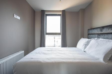 2 bedroom Flat to let in 64 Knocknagoney Road, Belfast, BT4