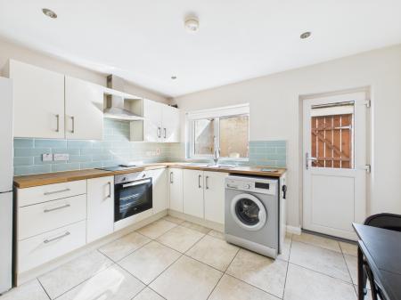 2 bedroom Terraced House to let in Bendigo Street, Belfast, BT6