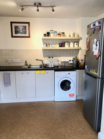 2 bedroom Flat to let in Cherryville Street, Belfast, BT6
