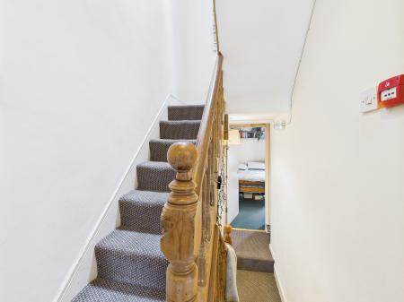 3 bedroom Terraced House to let in Cadogan Street, Belfast, BT7