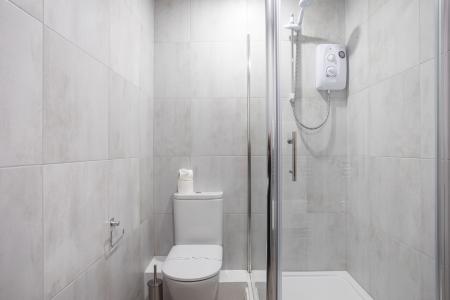 2 bedroom Apartment to let in 85 Tate's Avenue, Belfast, BT9