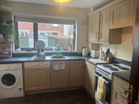 2 bedroom Terraced House to let in Somerset Street, Belfast, BT7