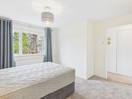 2 bedroom Flat to let in Strathearn Court, BT18