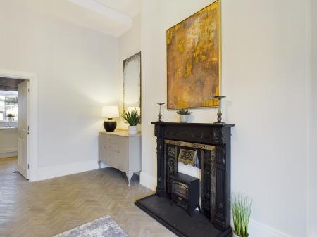 2 bedroom Flat to let in 258 Ravenhill Road, Belfast, BT6