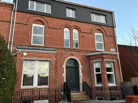 258 Ravenhill Road, Belfast, BT6