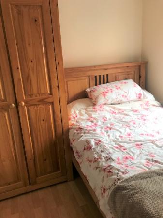 3 bedroom Flat to let in University Avenue, Belfast, BT7