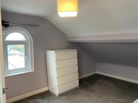 3 bedroom Semi-detached house to let in Ormeau Road, Belfast, BT7