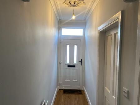 3 bedroom Semi-detached house to let in Ormeau Road, Belfast, BT7