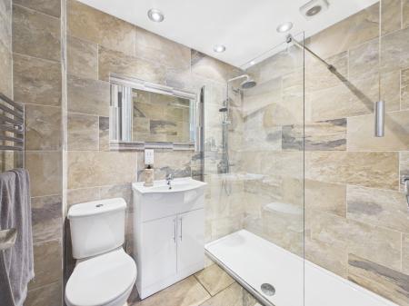 2 bedroom Apartment for sale in 55 - 57 Malone Road, Belfast, BT9