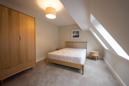 2 bedroom Flat to let in 56 Rossmore Drive, Belfast, BT7