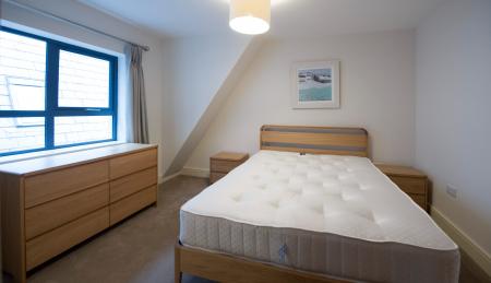 2 bedroom Flat to let in 56 Rossmore Drive, Belfast, BT7