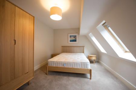 2 bedroom Flat to let in 56 Rossmore Drive, Belfast, BT7