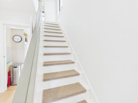2 bedroom Semi-detached house to let in Delamont Park, Belfast, BT6
