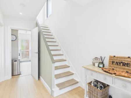 2 bedroom Semi-detached house to let in Delamont Park, Belfast, BT6