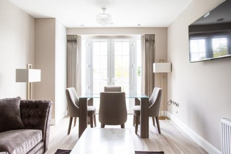 2 bedroom Apartment to let in 1 Rosepark Gardens, Belfast, BT5