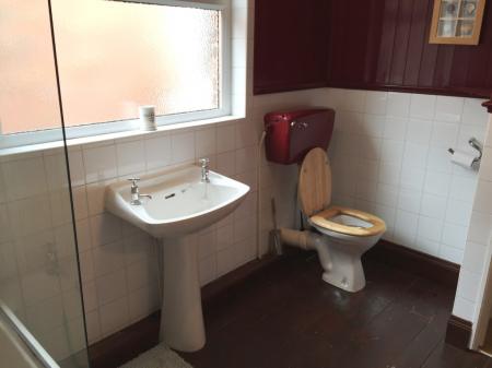 2 bedroom Terraced House to let in Titania Street, Belfast, BT6
