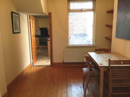 2 bedroom Terraced House to let in Titania Street, Belfast, BT6