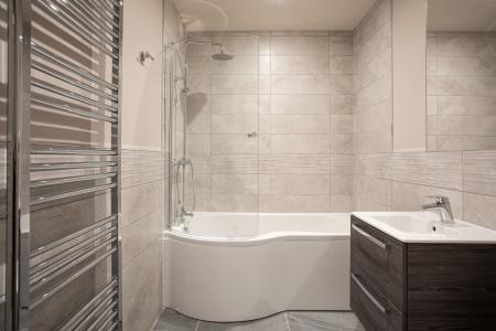 1 bedroom Apartment to let in 64 Knocknagoney Road, Belfast, BT4