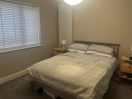 1 bedroom Flat to let in Sans Souci Park, Belfast, BT9