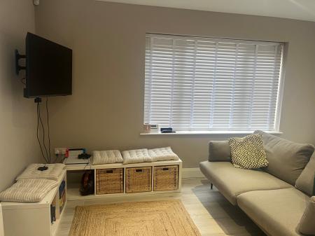 1 bedroom Flat to let in Sans Souci Park, Belfast, BT9