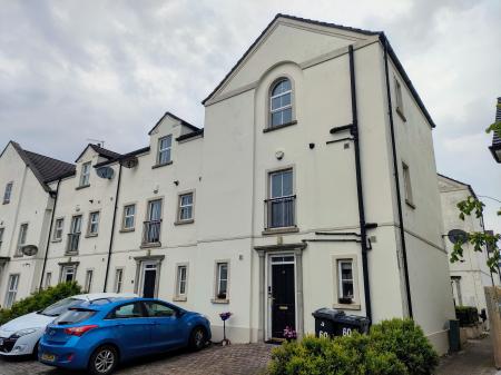Hillsborough Road, Carryduff, BT8