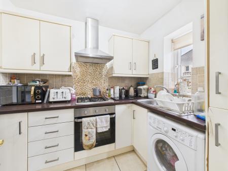 3 bedroom Town house to let in Hillsborough Road, Carryduff, BT8