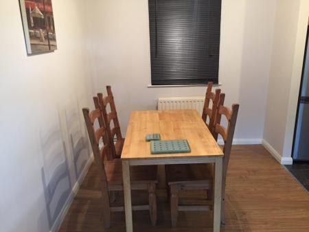 2 bedroom Flat to let in 107 Castle Street, Belfast, BT1
