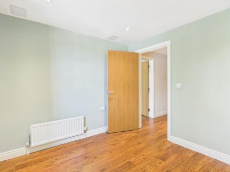 2 bedroom Apartment to let in Milfort Mews, Glenburn Road, Dunmurry, Belfast, BT17