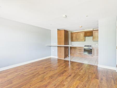 2 bedroom Apartment to let in Milfort Mews, Glenburn Road, Dunmurry, Belfast, BT17