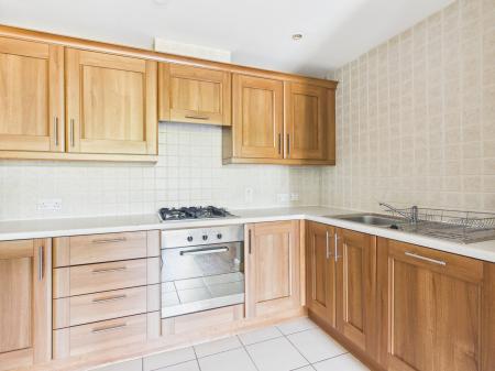 2 bedroom Apartment to let in Milfort Mews, Glenburn Road, Dunmurry, Belfast, BT17
