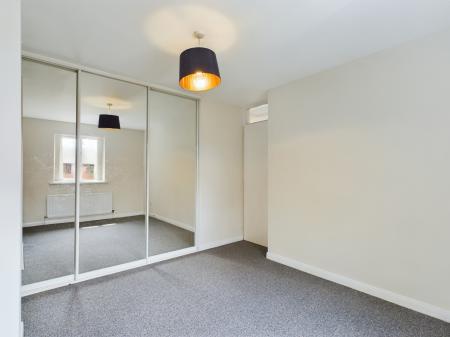 3 bedroom Semi-detached house to let in Hampton Parade, Sunnyside Street, Belfast, BT7