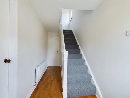 3 bedroom Semi-detached house to let in Hampton Parade, Sunnyside Street, Belfast, BT7