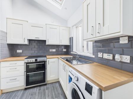 2 bedroom Terraced House to let in Glendower Street, Belfast, BT6