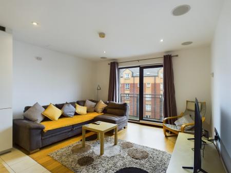 1 bedroom Flat to let in 4 Ulster Street, Belfast, BT1