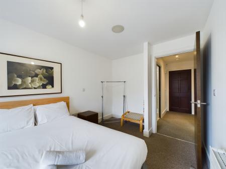 1 bedroom Flat to let in 4 Ulster Street, Belfast, BT1