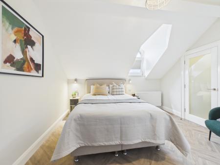 1 bedroom Terraced House to let in Rooms to Let