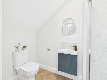 1 bedroom Terraced House to let in Rooms to Let