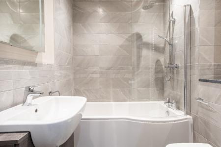 2 bedroom Apartment to let in Lesley Park Royal, Belfast, BT5