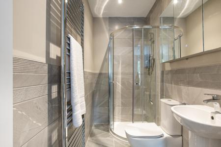 2 bedroom Apartment to let in Lesley Park Royal, Belfast, BT5