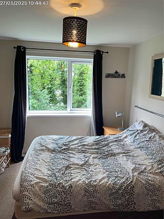 1 bedroom Flat to let in Stranmillis Court, Belfast, BT9