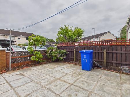 3 bedroom Terraced House to let in Ballycairn Close, Shawsbridge, Belfast, BT8