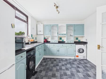 3 bedroom Terraced House to let in Ballycairn Close, Shawsbridge, Belfast, BT8