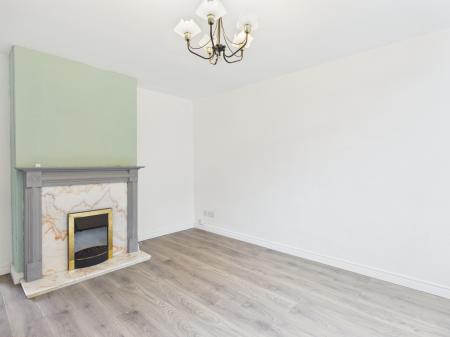 3 bedroom Terraced House to let in Ballycairn Close, Shawsbridge, Belfast, BT8