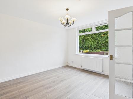 3 bedroom Terraced House to let in Ballycairn Close, Shawsbridge, Belfast, BT8