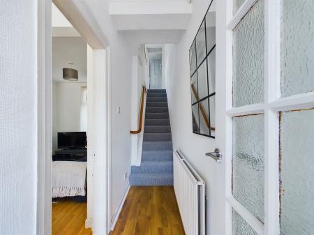 2 bedroom Terraced House to let in St Ives Gardens, Stranmillis, Belfast, BT9