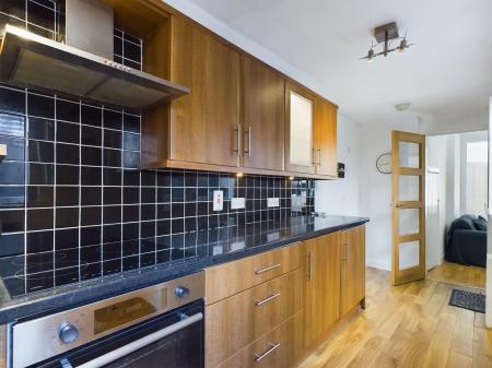 2 bedroom Terraced House to let in St Ives Gardens, Stranmillis, Belfast, BT9